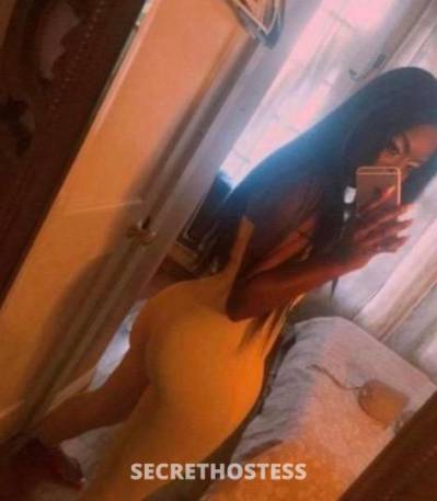 Mercedes 20Yrs Old Escort Chicago IL Image - 2