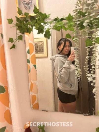 Mell 19Yrs Old Escort Burlington VT Image - 1