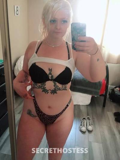 28 Year Old Escort Los Angeles CA Blonde Blue eyes - Image 1