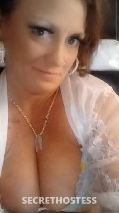 42 Year Old Escort Washington DC - Image 2