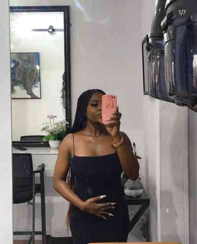 22Yrs Old Escort Size 16 30KG 10CM Tall Kumasi Image - 2