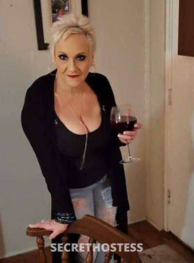 59 year old Escort in College Station TX Old queen is back in your town Stop searching I m here