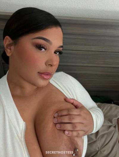 25 year old Escort in Phoenix AZ HMU on snapchat @Dianahorrack and telegram @Dianahorrack