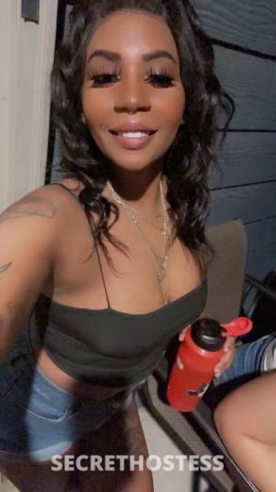 25 year old Escort in San Antonio TX CUM and dive into my ocean baby
