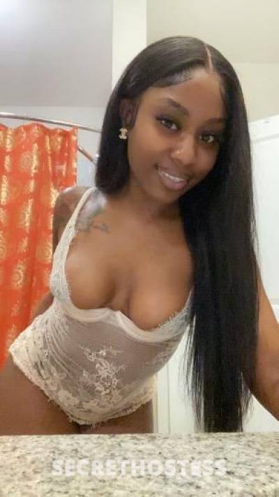 23 year old Escort in Staten Island NY Butta pecan