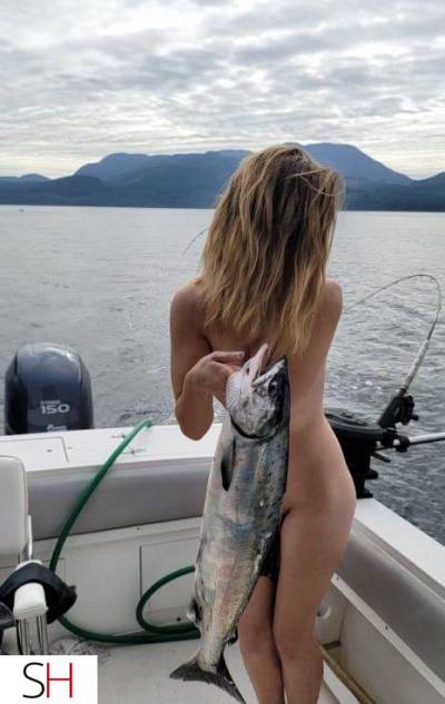 32Yrs Old Escort Kootenays Image - 0