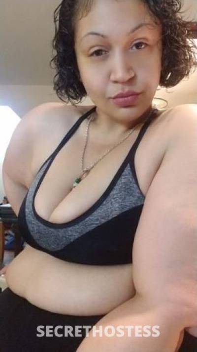 37 year old Escort in Staten Island NY Bbw throat god