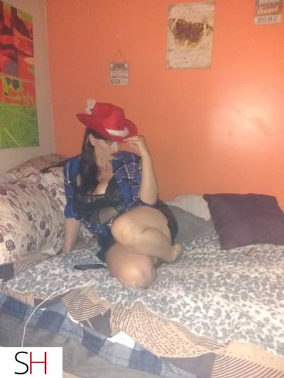 41 year old Asian Escort in Winnipeg Kimberly kizzies is BACK in PEG city to play