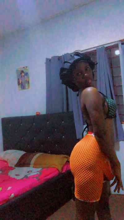 22Yrs Old Escort Size 16 30KG 10CM Tall Sekondi Takoradi Image - 4