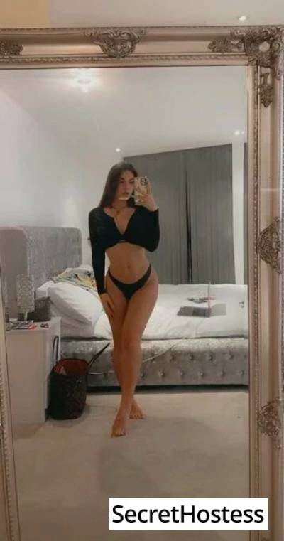 27 Year Old Escort Wien - Image 1