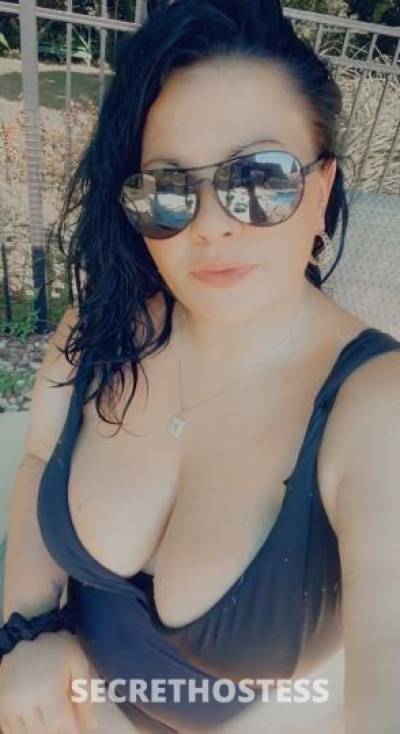28 year old Escort in Nashua NH snapchat - tinan160