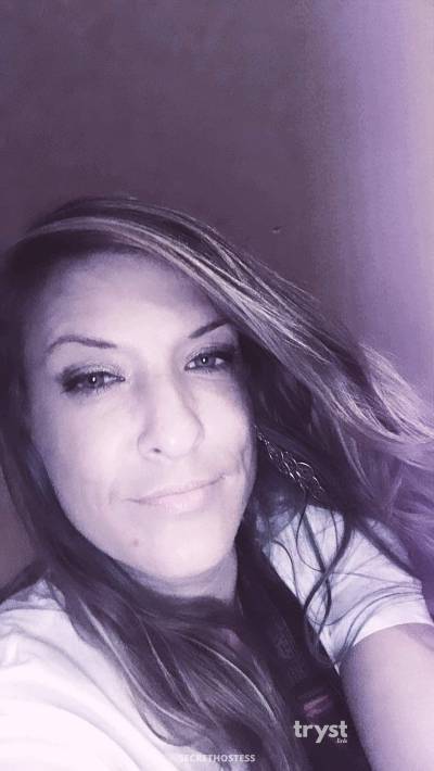 Reign - mizz wet wet in Montgomery AL