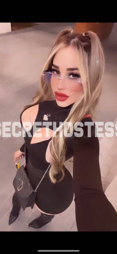 0 year old Hispanic Escort in Naples FL Chanell