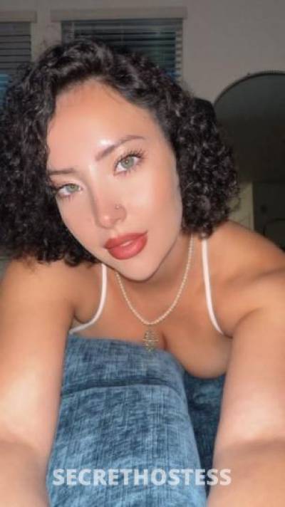 26 year old Escort in Staten Island NY Horny Young Sexy girl SPECIAL SERVICE FOR ALL INCALL OR 