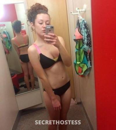 24 year old Escort in Williamsport PA CUMM PLAY NOW juicy body WET kitty bottomless throat