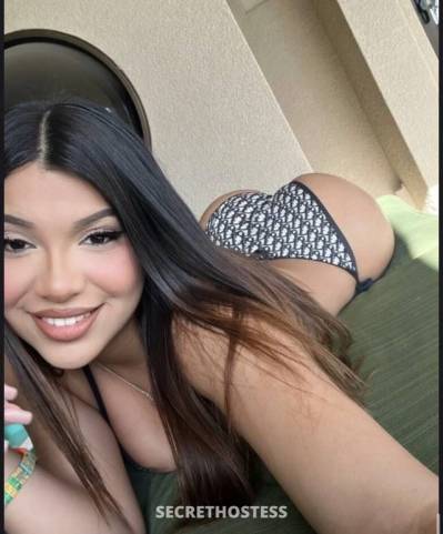 23 year old Colombian Escort in Hampton VA I am Colombian and I only accept cash you can write to me I 