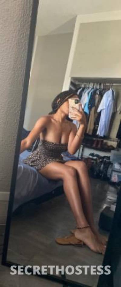 22Yrs Old Escort Los Angeles CA Image - 1