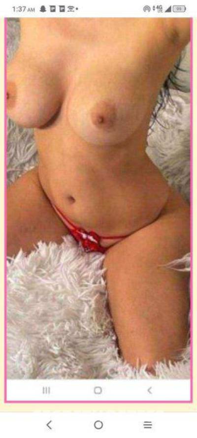 46 year old Hispanic Escort in Bronx NY I come 2u do ? you fuck ? mature big tities delivery