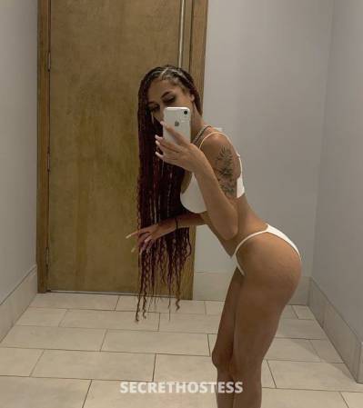 21 year old Escort in Jackson MS let me please you daddy