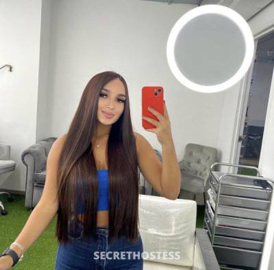 26 year old Hispanic Escort in Jackson MS I’m available for both incall and outcall service with 