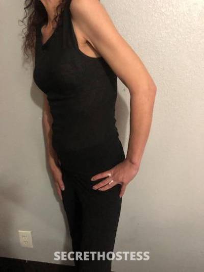 49Yrs Old Escort Buffalo NY Image - 1