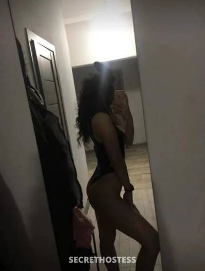 Gala 22Yrs Old Escort Size 6 165CM Tall Melbourne Image - 0