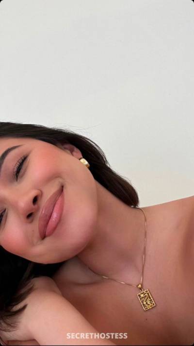 29 year old Latino Escort in Iowa City IA I am always in a cheerful mood, wet and horny ??? go