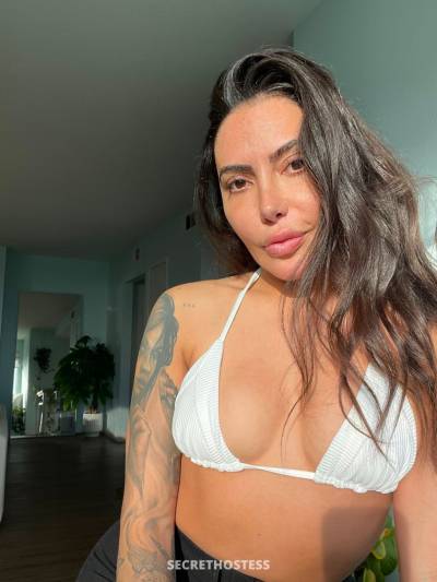 24 year old Escort in Edmonton Down To Fuck