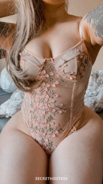 24 Year Old Asian Escort Abbotsford Blonde - Image 8