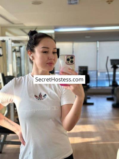 29 Year Old Asian Escort Dubai Black Hair Hazel eyes - Image 3