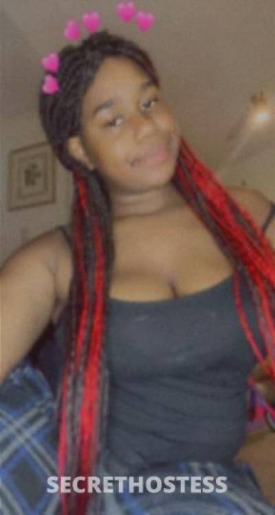 19 year old Escort in Memphis TN TIGHT PUSSY SLUT WHO CAN RIDE DICK GOOD AND I LOVE BACKSHOTS