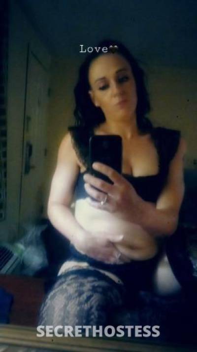 36 Year Old Escort Nashville TN Brunette - Image 3