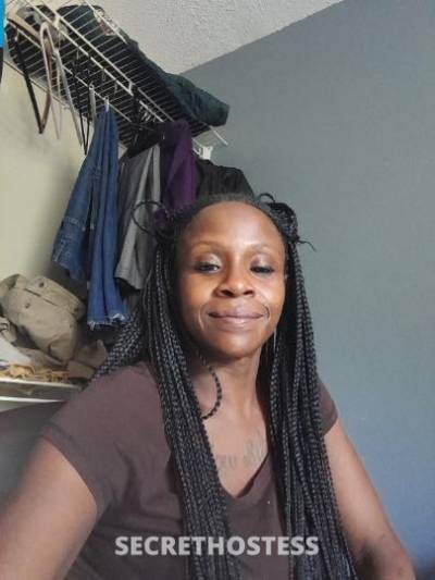42 year old Escort in Memphis TN Im here to be your fantasy