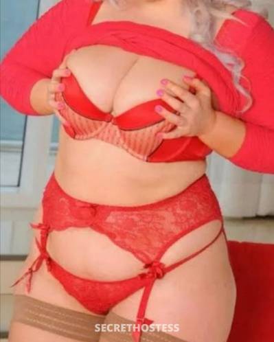 Busty Blonde Cougar Wants Cock - Outcalls Central Coast in Gosford