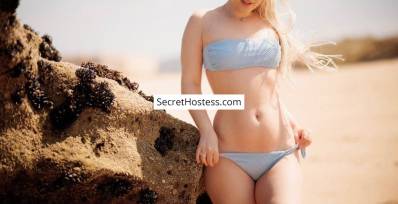 24 Year Old Latin Escort Lisbon Blonde Hazel eyes - Image 3