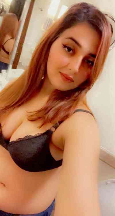 20Yrs Old Escort Size 26 55KG 165CM Tall Muscat Image - 0