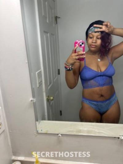 21 year old Escort in Atlanta GA Naughty Brat Looking To Please Mature Daddies