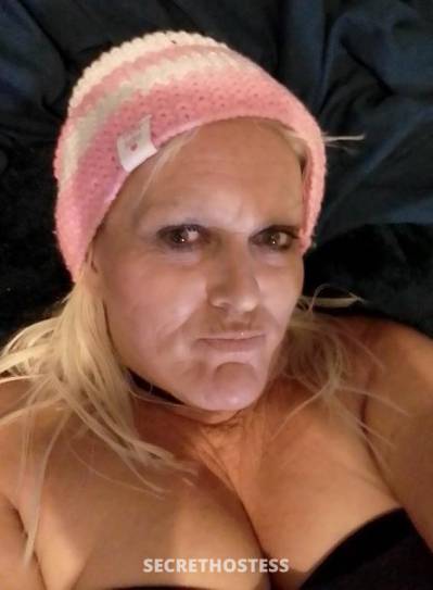 47 year old Escort in Buderim Sunshine Coast Miss Kitty Kat Buderim