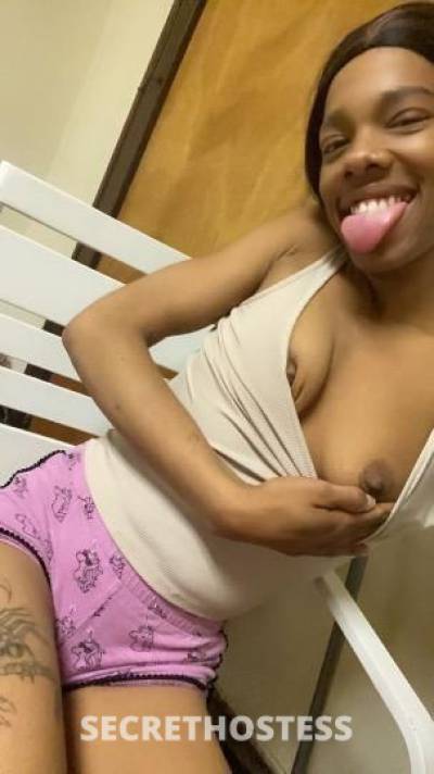 23Yrs Old Escort Milwaukee WI Image - 3