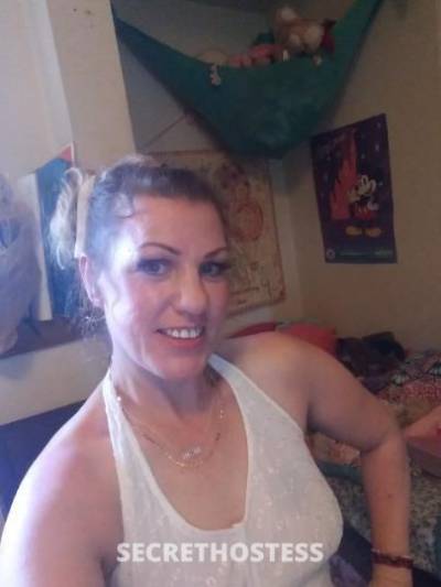 37Yrs Old Escort Madison WI Image - 3