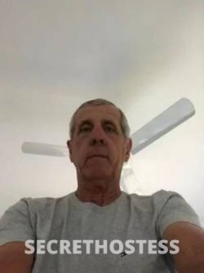 62 year old Escort in Belgian Gardens Townsville Female wanted tonight