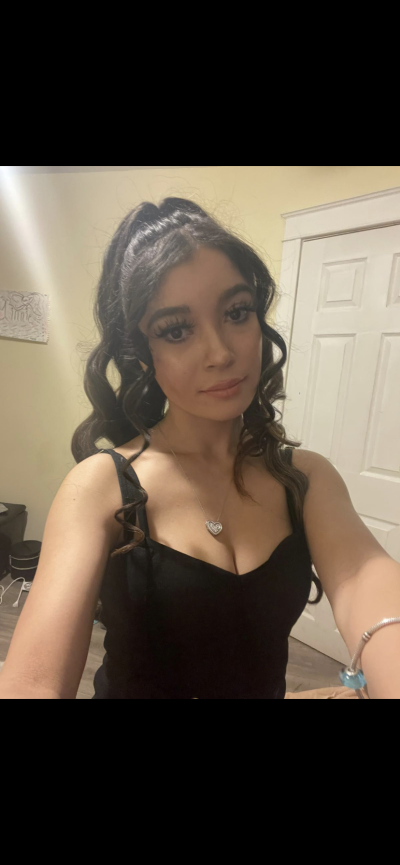 29 year old Escort in Alexandria LA I’m available for hookup text me on (313) 437-1892 if you