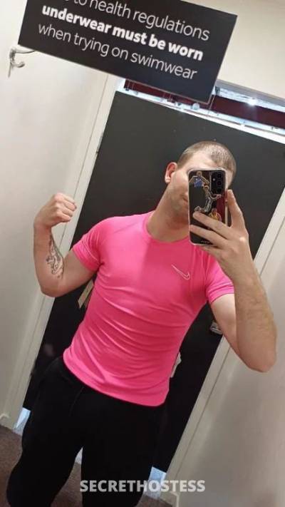 24 year old hung bisexual male escort in Newcastle