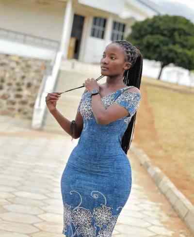 22Yrs Old Escort Size 16 30KG 10CM Tall Kumasi Image - 1