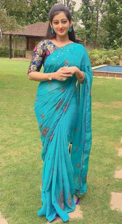 19Yrs Old Escort Size 24 21KG Karachi Image - 2