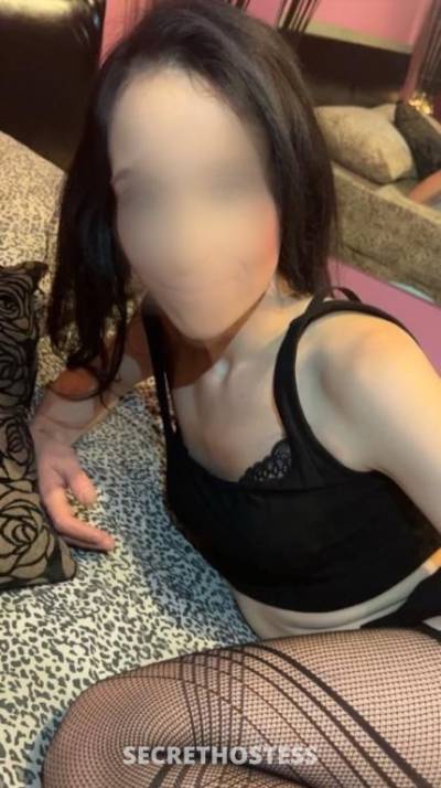 Katie 26Yrs Old Escort Size 10 153CM Tall Melbourne Image - 0