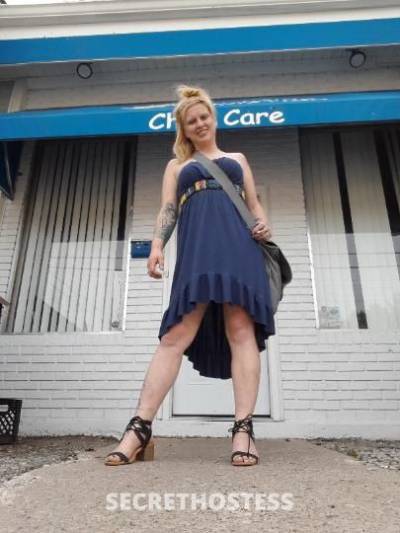 30 year old Escort in Louisville KY The Goddess Lindsay Lovely