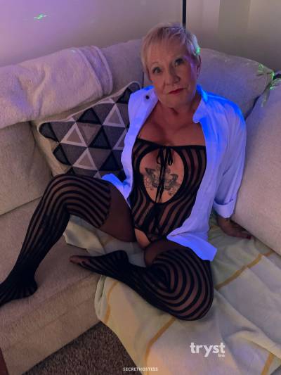 60Yrs Old Escort Size 8 154CM Tall Cape Coral FL Image - 4