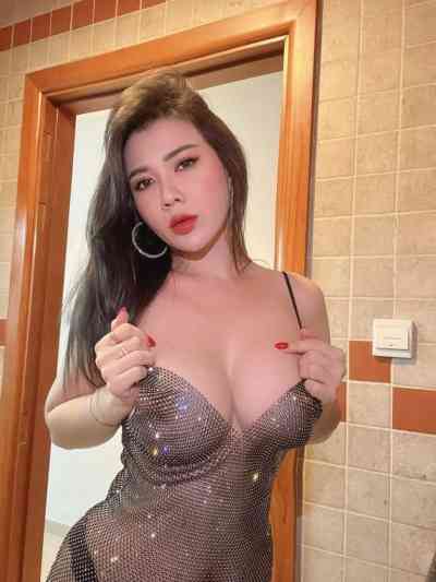 21Yrs Old Escort Size 26 45KG 160CM Tall Danang Image - 2