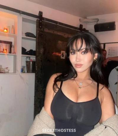 21 year old Japanese Escort in Wantirna Melbourne Love It New Sexy Hot Party Girl Macy